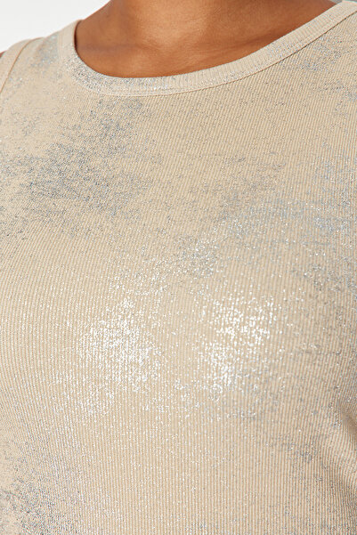 Trendyol Curve قميص داخلي من القطن بتصميم رقائق المنك - TBBSS24CV00000