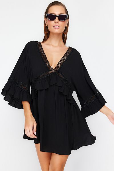Trendyol Collection Černé mini plážové šaty s tkanou stuhou TBESS21EL2759