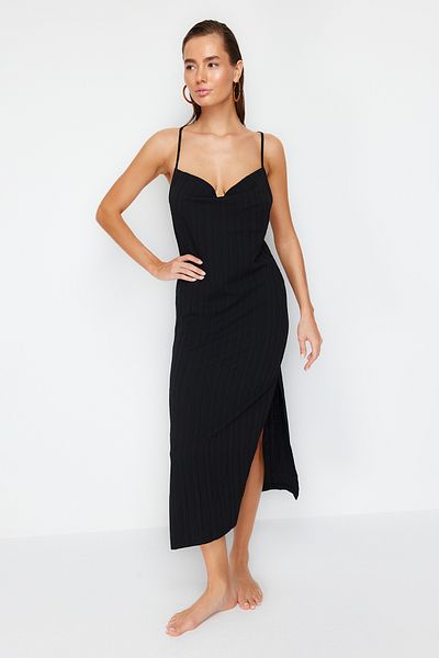 Trendyol Collection Schwarzes Maxi-Strandkleid aus gewebtem, rückenfreiem Leinengemisch TBESS24EL00070