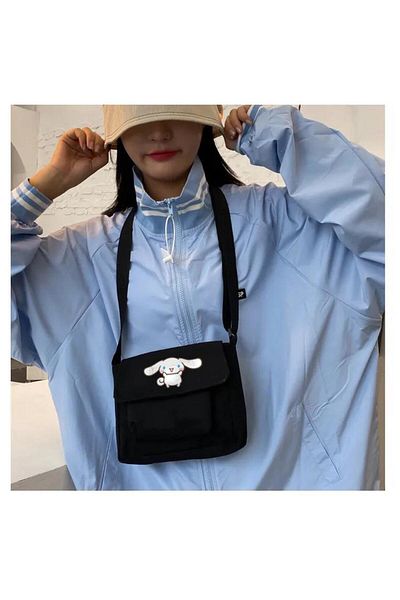 Toum Geantă de umăr unisex din pânză, neagră, imprimată Cinnamoroll, cu detaliu de buzunar