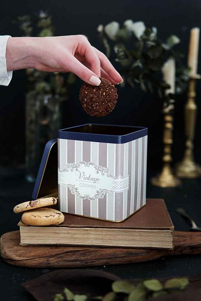 EVLE Er024-5j Elegance Cookies Patterned Square Metal Storage Container 12x12 Cm