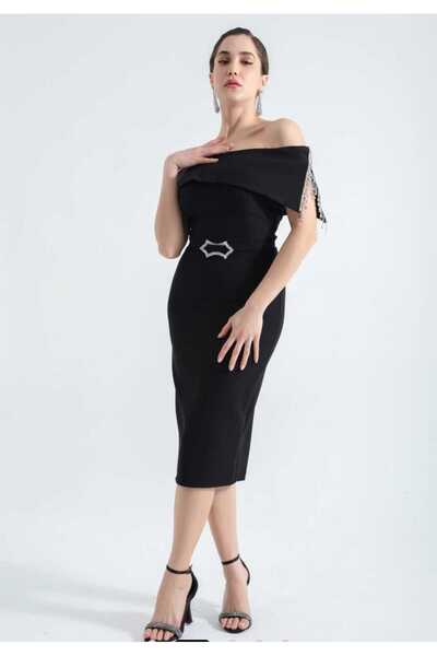 DERİNBOUTIQUE Kadın Siyah Madonna Yaka Taş Kemerli Omuz Taş Detay Kalem Midi Boy Düğün Nişan Söz Abiye Elbise