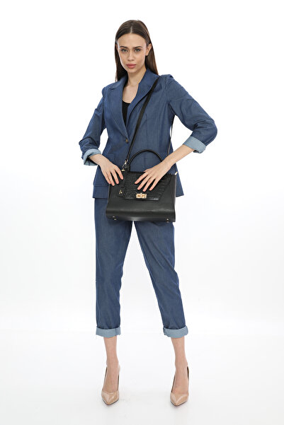 Piedra Black Color Crocodile Covered Long Strap New Season Women's Bag with Plenty of Compartments