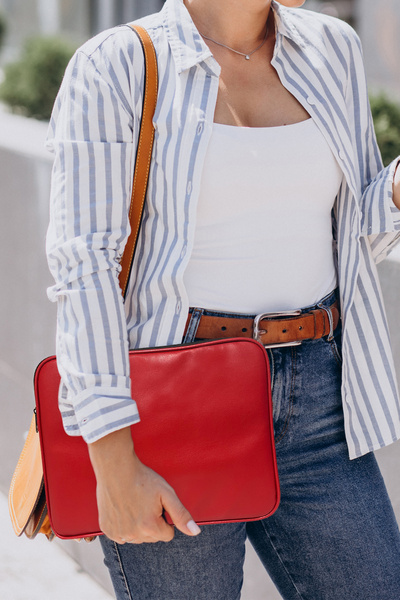 SECREX 10 - 11 Inç Ipad ve Tablet Çantası Vegan Deri Tablet Kılıfı Kırmızı