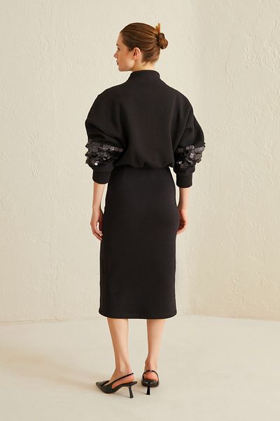 Jus De Pommes BLACK STAND NECK SEQUINES DETAILED MIDI DRESS