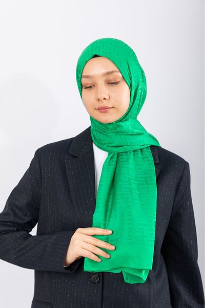 hijabchi Εισαγόμενο Σατέν Τζακάρ Γεωμετρικό - Benetton