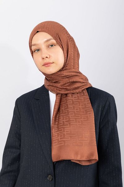 hijabchi Εισαγόμενο Μεταξένιο Τζακάρ Γεωμετρικό - Σούπερ Καφές