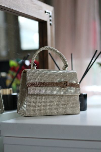 Moom Bag Geantă de umăr pentru rochie de seară cu dungi argintii aurii