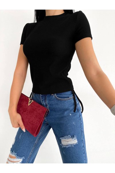 Cozy Mode تي شيرت نسائي أسود برباط قصير