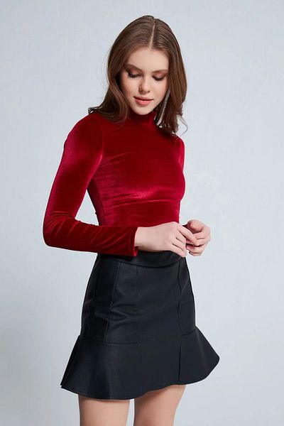 İkmal Replenishment Half-Necked Women's Red Velvet Blouse