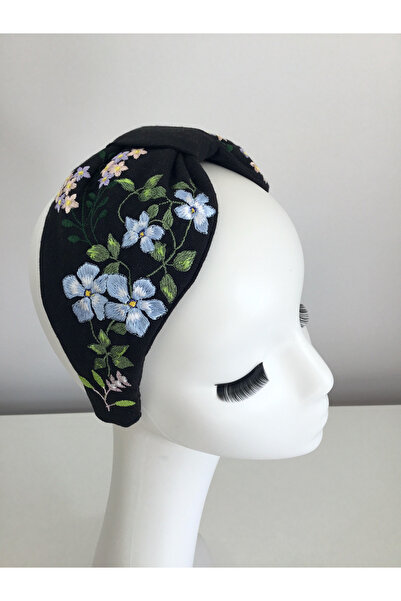 CIGDEMCALISKAN Periwinkle Joy Çiçek Nakışlı Taç