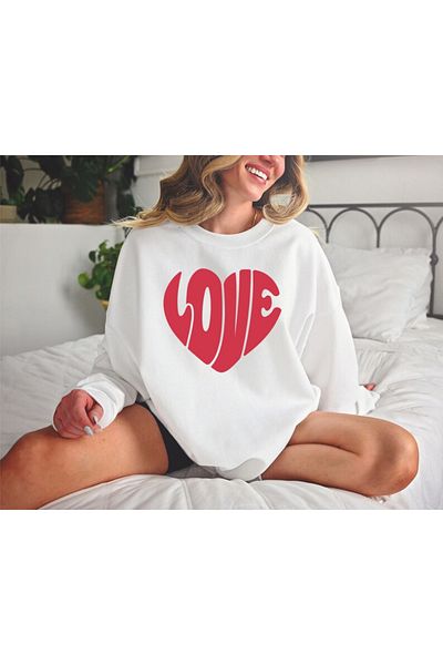 Teknik Three Thread Raised Oversize LOVE Switshirt