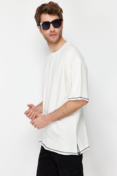 Trendyol Collection Bavlněné tričko Ecru Oversize – Detail prošívání, TMNSS24TS00094