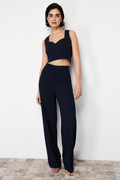 Trendyol Collection Sötétkék szőtt termésből készült blúz TWOSS24BZ00332