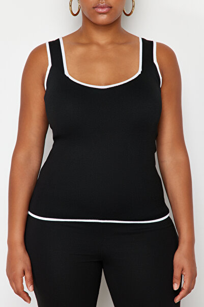 Trendyol Curve Black Line Detail Square Neckline Bodycon Slim Knitwear Blouse Tbbss24Af00052