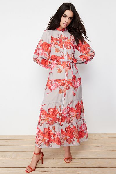 Trendyol Modest Béžové lemované tkané šaty s květinovým vzorem TCTSS24EB00095