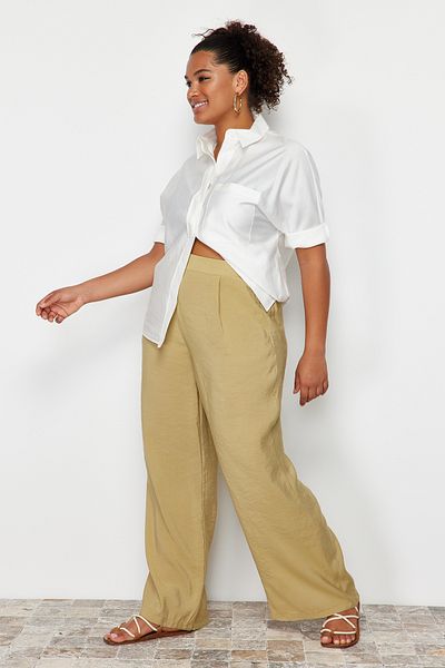 Trendyol Curve Ölgrüne Webhose mit weitem Bein - TBBSS24AR00011
