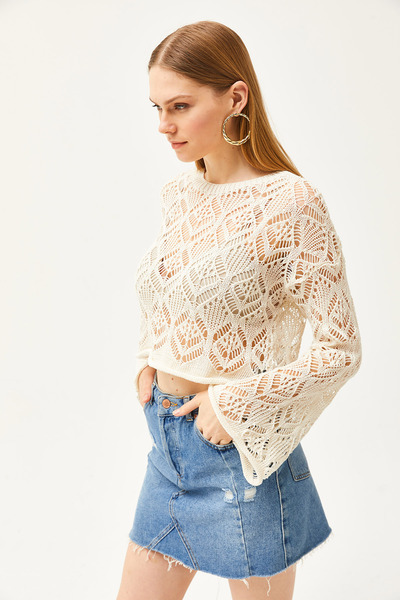 Olalook Dámská halenka z bavlněného úpletu Ecru Crew s geometrickým vzorem BLZ-19002490