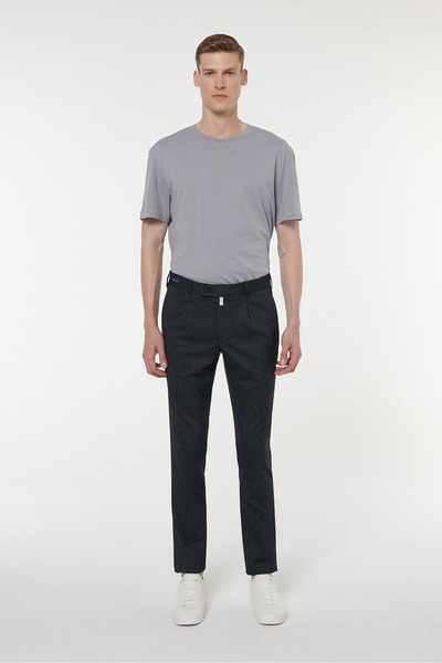 Andrea Nicolotti Μαύρο υφασμάτινο παντελόνι 2726-2K