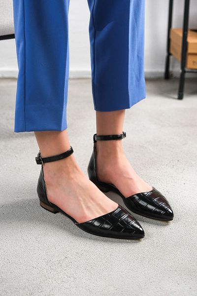 DİVOLYA Misty Black Crocodile Ankle Strap Pointed Toe Casual Ballet Flats