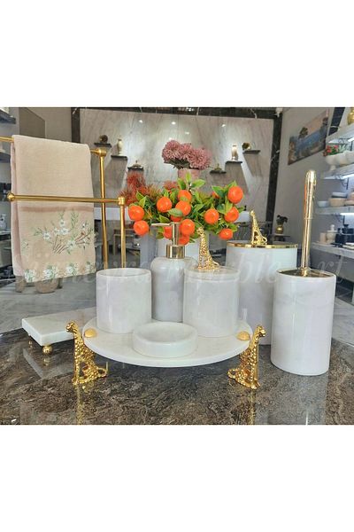 Sümeyra Marble Art جاكوار - طقم حمام رخام أبيض طبيعي| 8 قطع| صينية رخامية قائمة| حامل مناشف يد رخامية مكون من قطعتين|