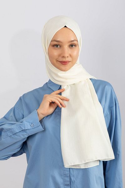 hijabchi Εισαγόμενο Μονόγραμμα - Εκρού