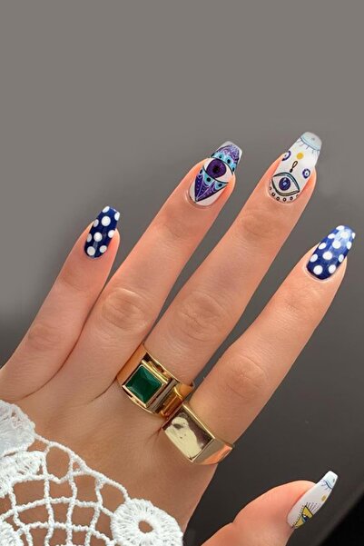 Flash Tattoos® Nazar Tırnak Dövmesi