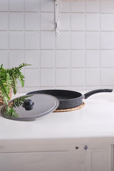 Znp Home Fish Pan 34 cm Pan with Lid Granite Bazlama Pastry Pan