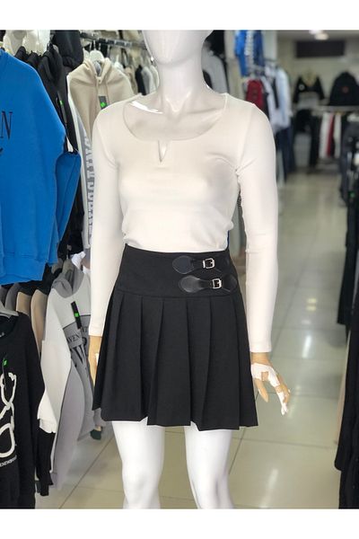 KAROL Black leather buckle Pleated mini skirt