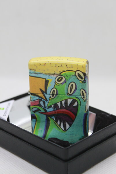 Zippo ZİPPO 49193 STREET GRAFFITI DESIGN 360 KAPLAMA KARANLIKTA PARLAYAN PREMIUM CAKMAK