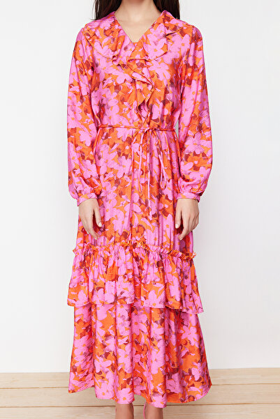 Trendyol Modest Ροζ γιακά με βολάν Λεπτομερές υφαντό φόρεμα TCTSS24EB00079