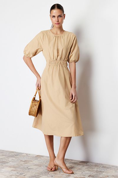Trendyol Collection Detail zad s velbloudím pasem Midi Woven Dress TWOSS24EL00434