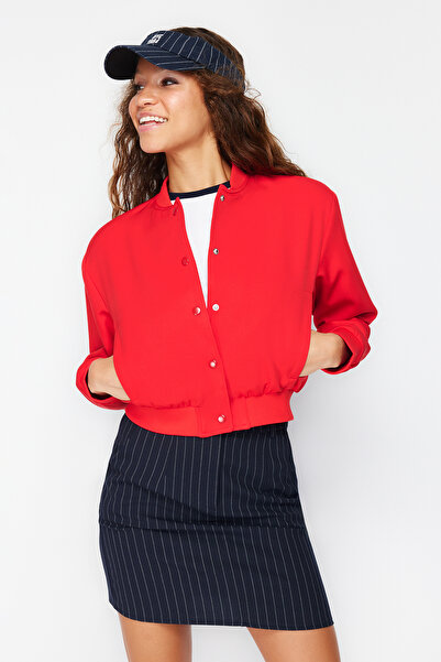 Trendyol Collection Red Slim Bomber Crop Coat - Twoss24Mo00032