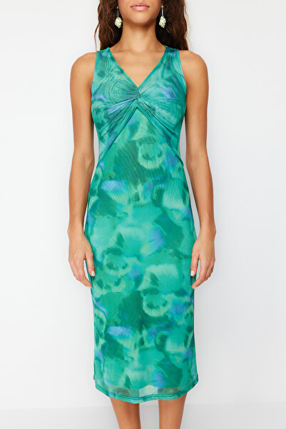 Trendyol Collection Green Tulle Abstract Pattern Bodycone/Fitting on the Body V-neck Maxi Flexible Knitted Pencil Dress TWOSS24EL00592