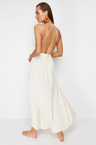 Trendyol Collection Maxi Ecru gestrickt - Perlenbesetztes Strandkleid TBESS21EL2796