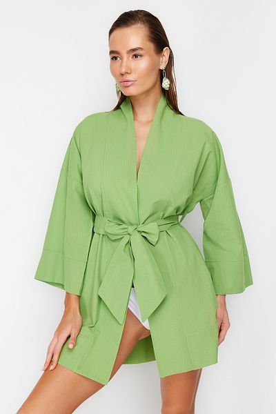 Trendyol Collection Mini-Kimono und Kaftan aus gewebter Baumwolle mit grünem Gürtel TBESS23KM00080