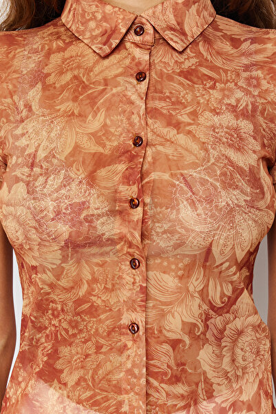 Trendyol Collection Multi-Colored Fitted Shirt Collar Tulle Stretch Knitted Blouse TWOSS24BZ00164