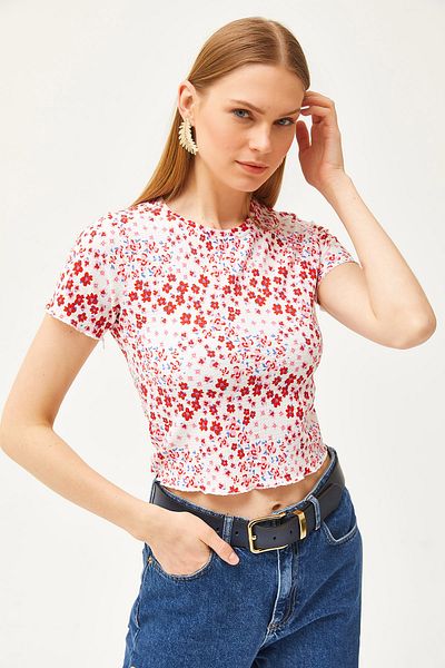 Olalook Women's Floral Red Crew Neck Baby Overlock Crop Blouse BLZ-19002510