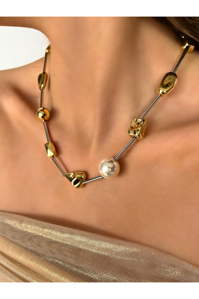 Sonat Collection قلادة من الحصى واللؤلؤ