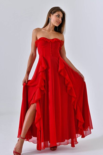lovebox Kadın Şifon Kumaş Volan ve Yırtmaç Tasarım Straplez Yaka Kırmızı Maxi Abiye Elbise 9329