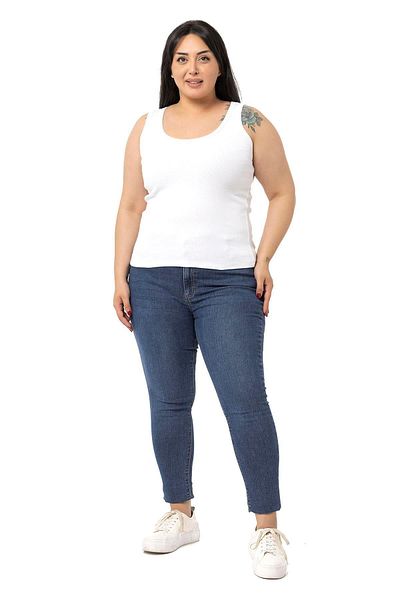DISENTIS MODEST Large Size Strappy Ribbed Camisole White Body