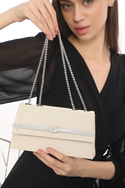 Piedra Skin Colored Satin Fabric Evening Dress Bag with Stone, Magnetic Cover and Can Be Used in Hand and with Shoulder Strap