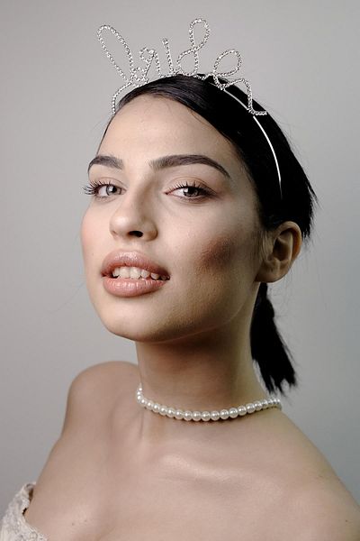 New Obsessions Bachelorette Party με ιταλικές πέτρες για νύφες - Crown Bridal Crown