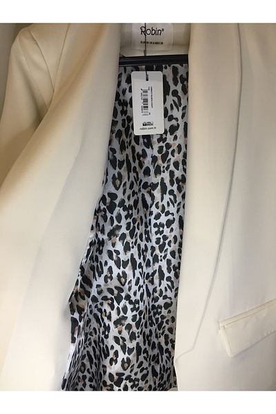 Robin Rayne Cuffs Blazer Jacket with Leopard Pattern