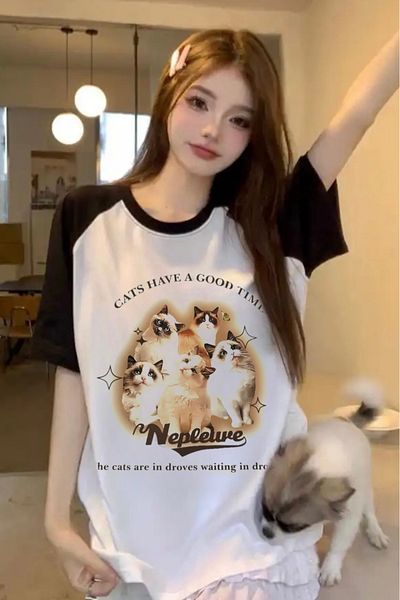 EFBUTİK White Unisex Black Raglan Vintage Kawaii Cats T-Shirt