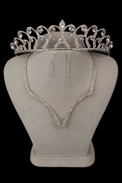 Hayalperest boncuk Vendi Crystal Jewelled Evening Dress and Necklace Earring Set - Tulip Bridal Crown