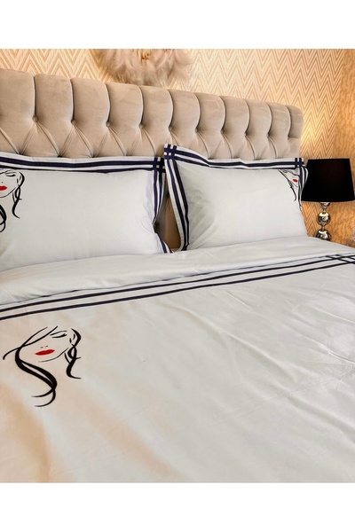 calinahome فتاة في القبعة غطاء وسادة أزرق