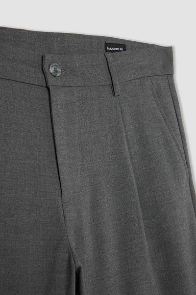 DeFacto Sommer-Stoffhose – reguläre Passform A7273ax24sp