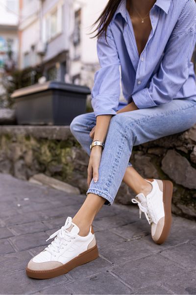 ANGELİNA JONES TENIS DE DAMA GORDON ALB DE PIELE intoarsa cu garnitura