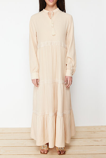 Trendyol Modest Λεπτομερές υφαντό φόρεμα από πέτρινη δαντέλα TCTSS24EB00058